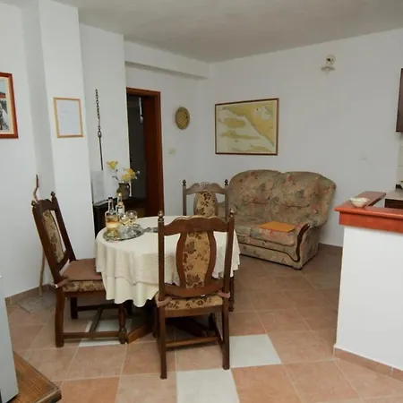 Casa de Férias Robinson Jakovana *